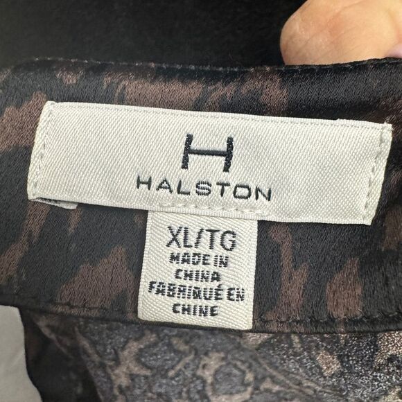 Halston Animal Print Blouse - Picture 5 of 8